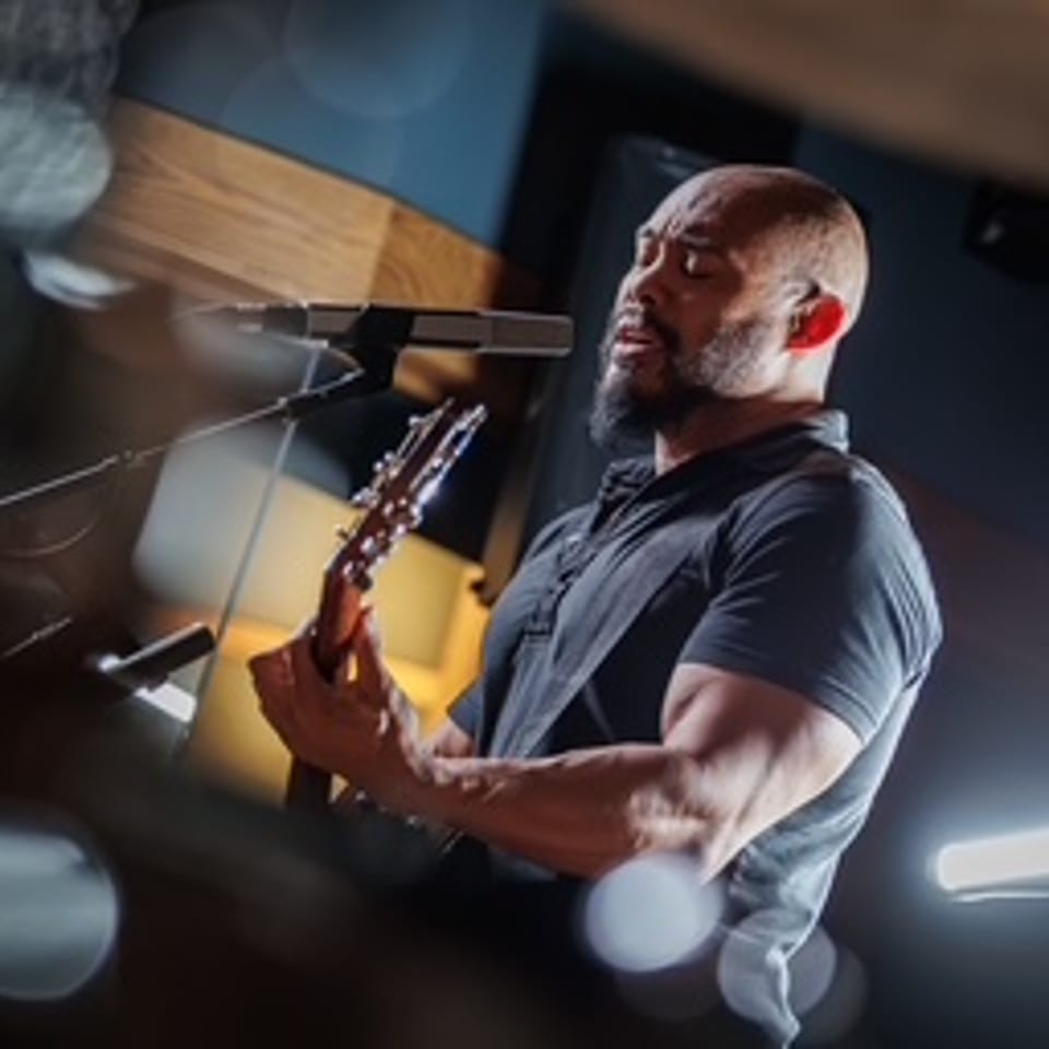 Ray Castro on guitar
